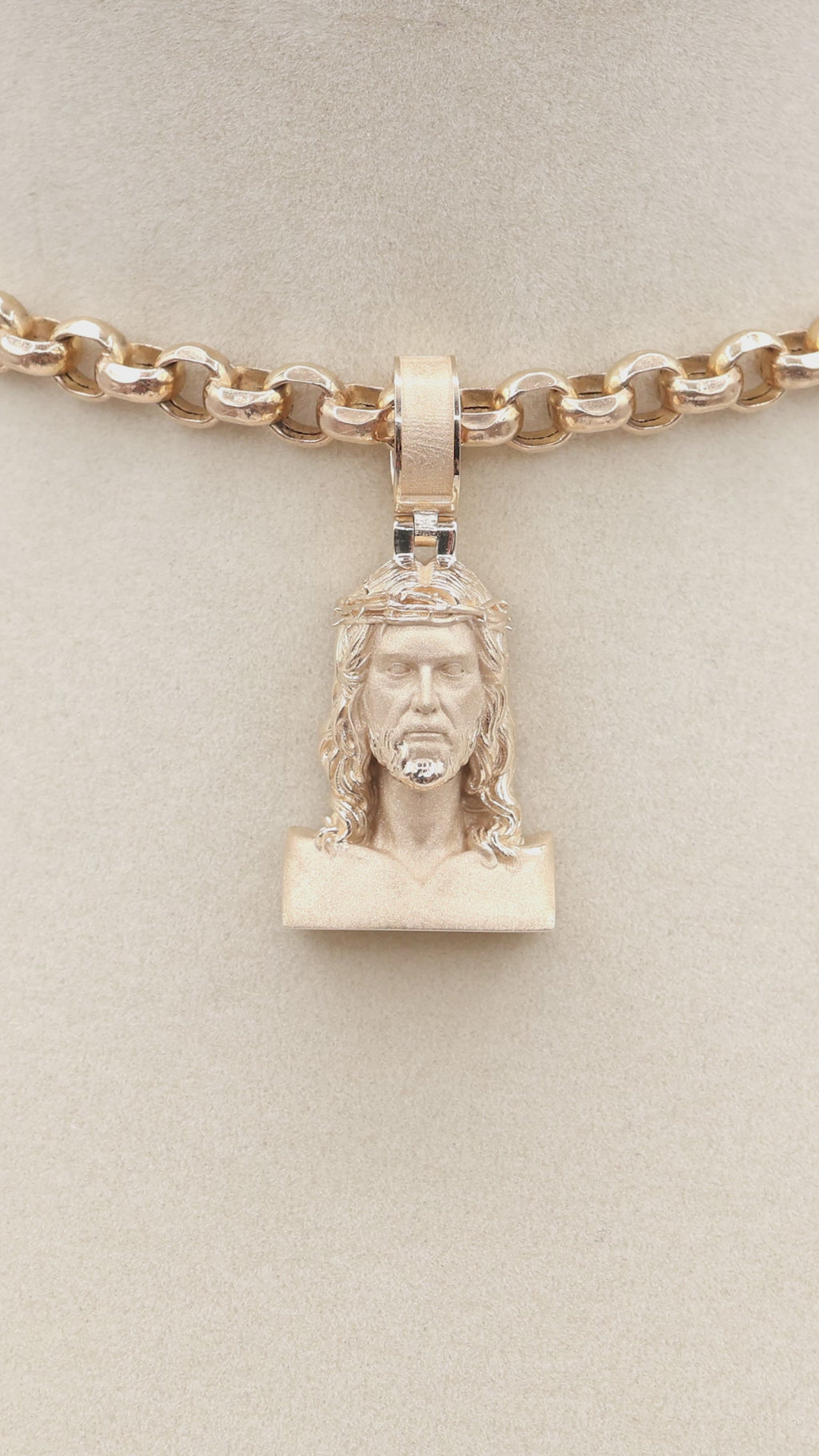 JW Jesus piece